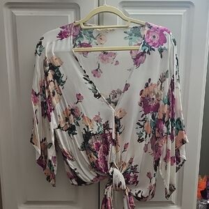 ⚜️Lovestitch Floral Tie-Front Top in Pink and Purple